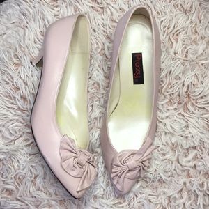 🎀VTG 80s close toe powder pink bow heels